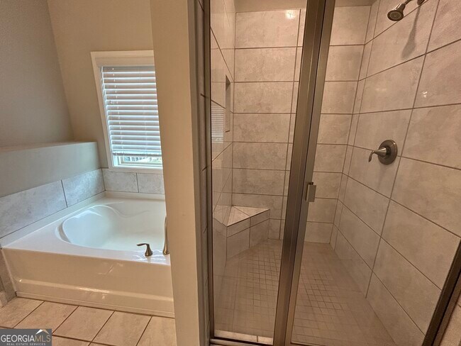Building Photo - 2940 Furlong Ct