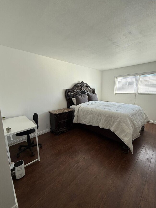 Building Photo - 2852 Sawtelle Blvd