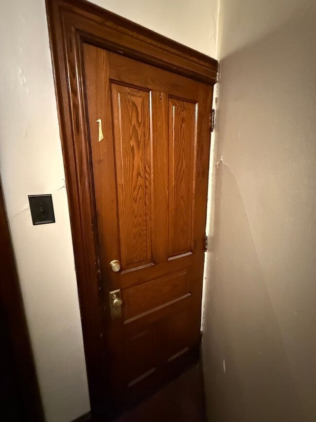 Building Photo - Quakertown Duplex