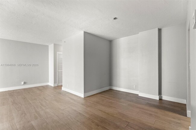 Building Photo - 3001 S Ocean Dr