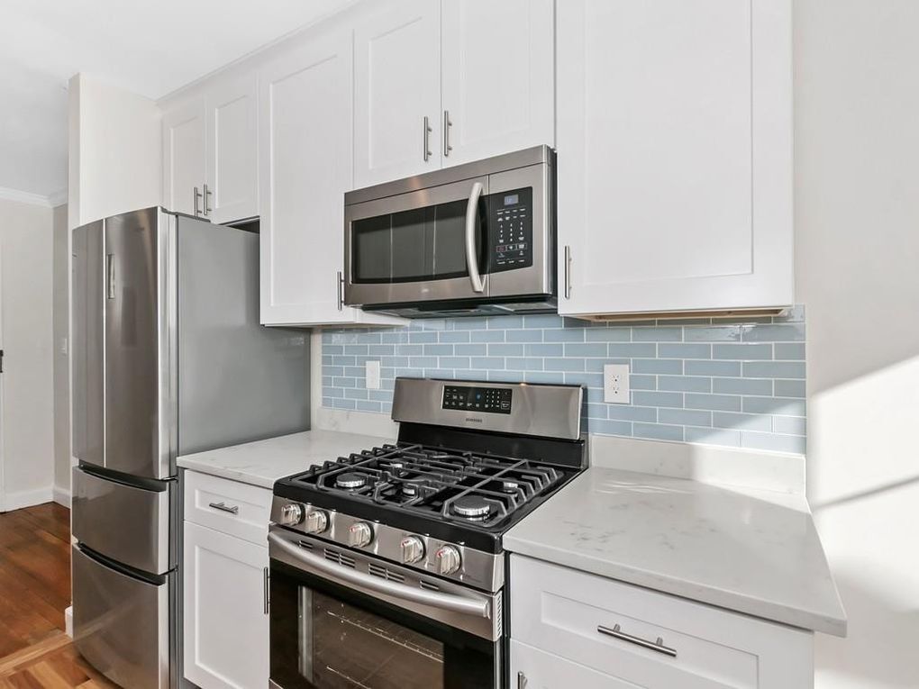 Building Photo - 50 Follen St