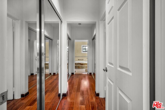 Building Photo - 10810 Rochester Ave