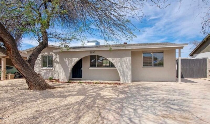 Building Photo - 5530 W La Reata Ave