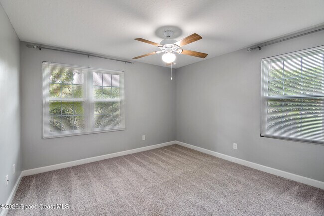 Building Photo - 7667 N Wickham Rd