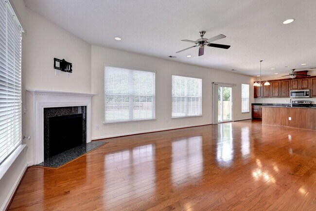 Building Photo - 4688 Yeardley Loop