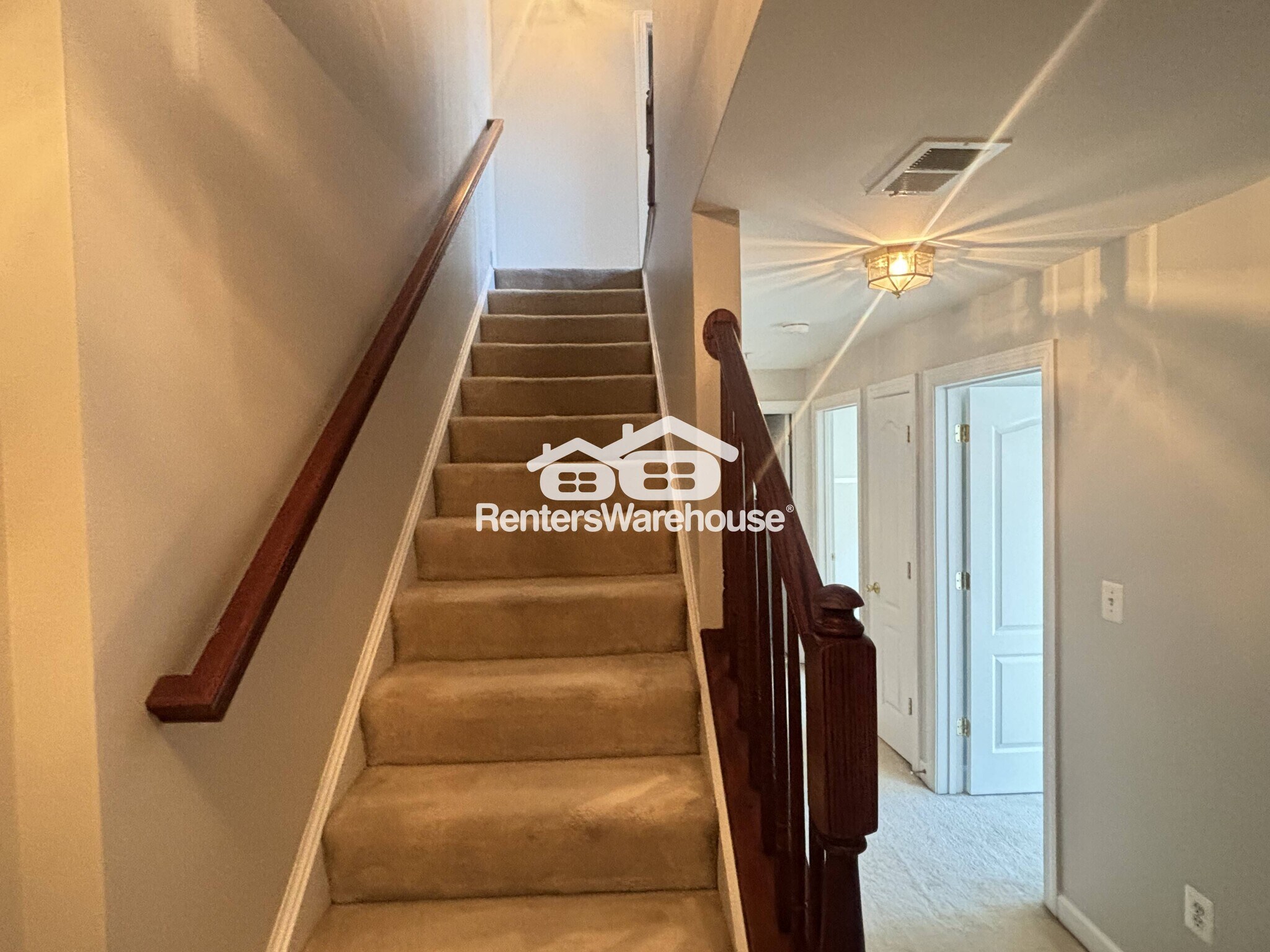 Building Photo - 3511 Carriage Walk Ln