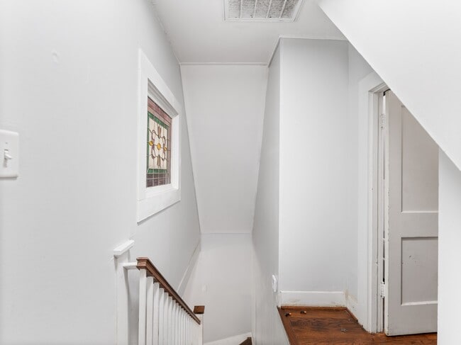 Building Photo - 2520 1st St