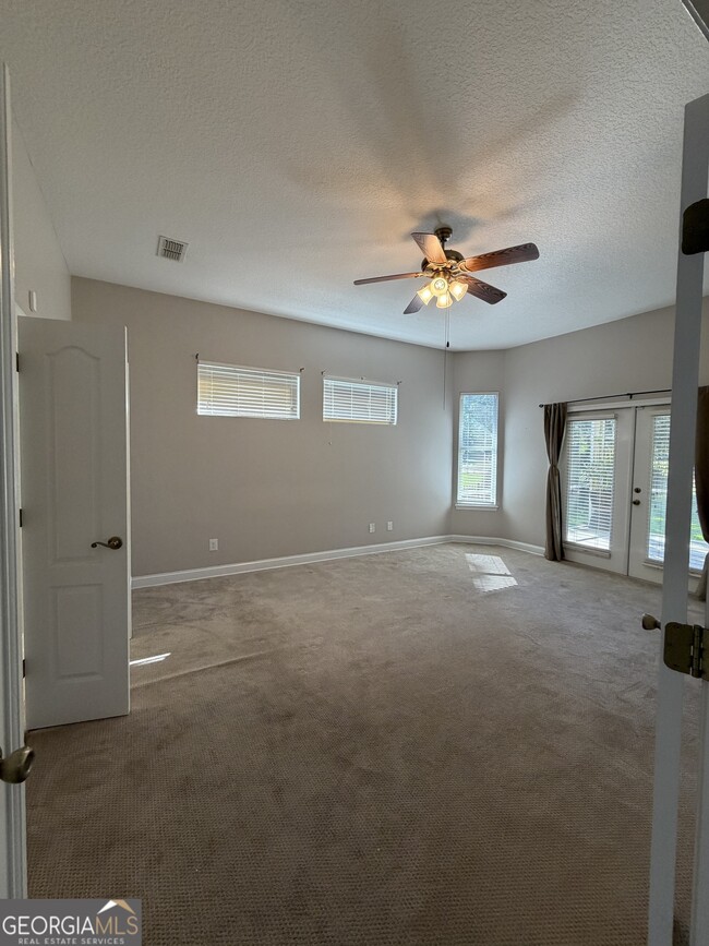 Building Photo - 108 Heron's Nest Cir