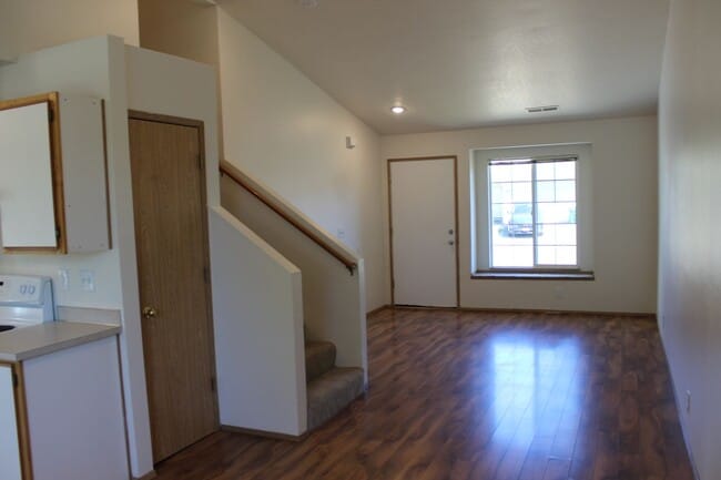 Building Photo - 4 br, 2.5 ba home in Scappoose neighborhood