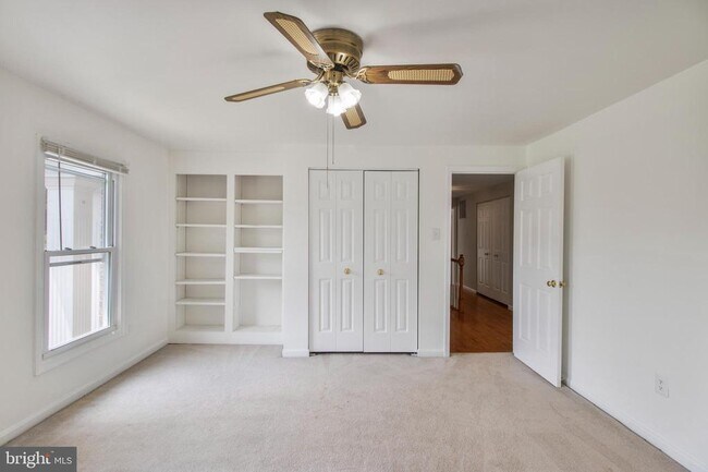 Building Photo - 13920 Wagon Way