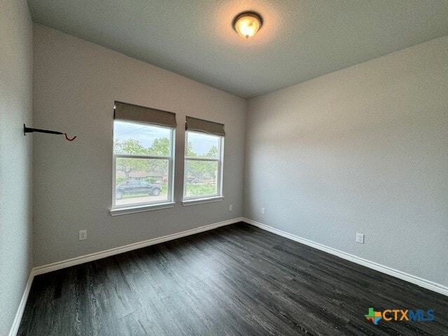 Building Photo - 1285 Live Oak Dr