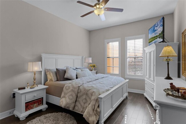 Building Photo - 501 Mirasol Cir