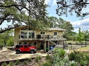 Building Photo - 709 Sunfish St