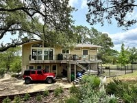 Building Photo - 709 Sunfish St
