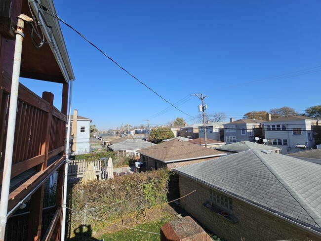 Building Photo - 2909 N Austin Ave