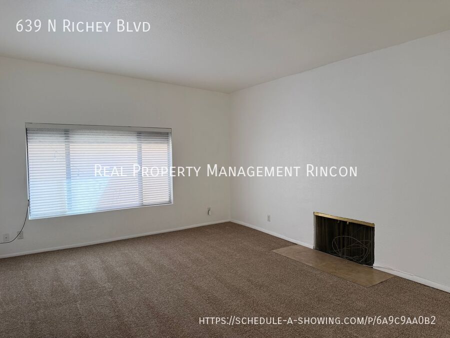 Building Photo - 639 N Richey Blvd