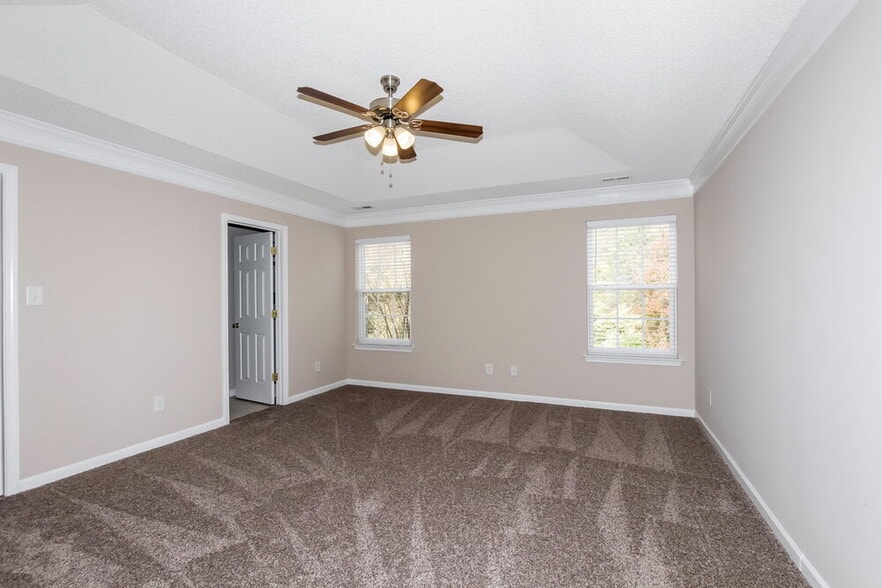 Building Photo - 10625 Haddington Dr