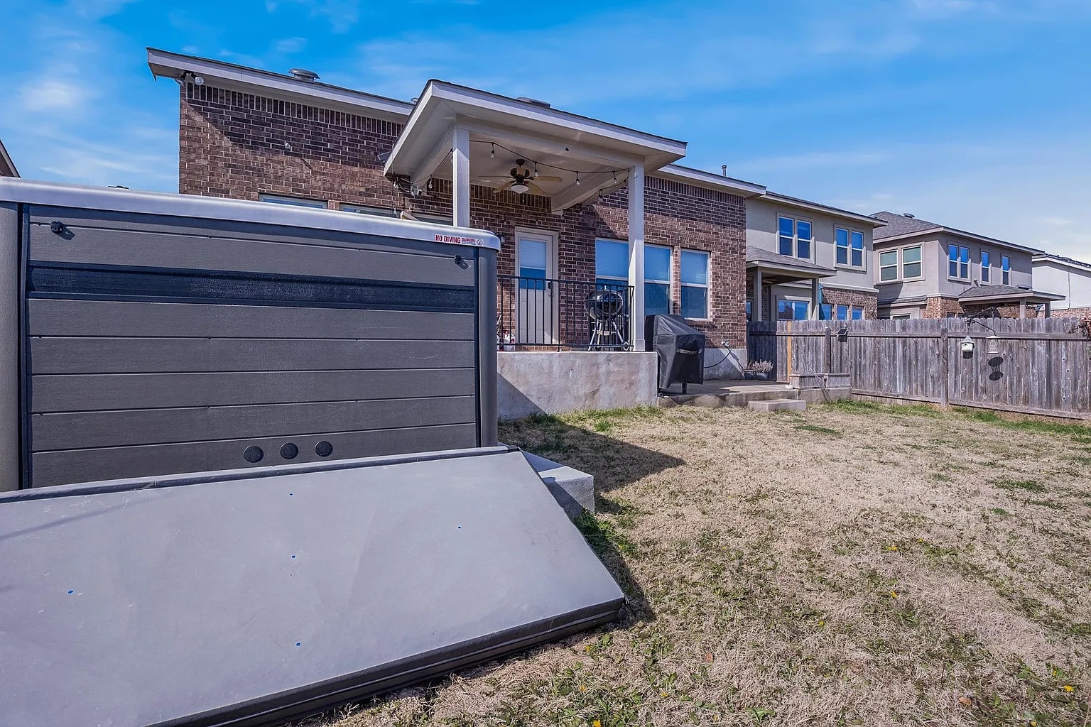 Building Photo - Room in House on Rancho Verde Dr