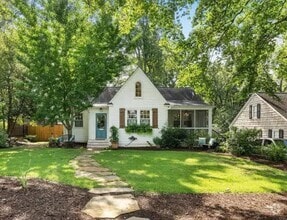 Building Photo - 3 Bed, 2 Bath Home in Greenville is Available