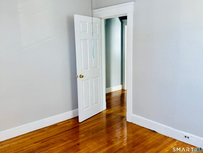 Building Photo - 1428 Dixwell Ave