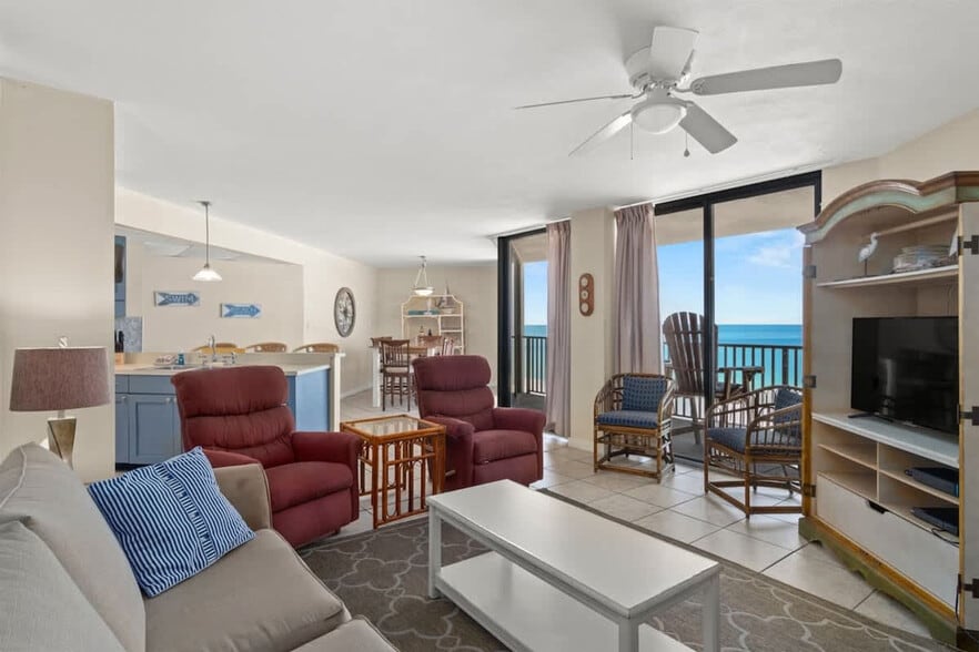 Building Photo - 17155 FL-30