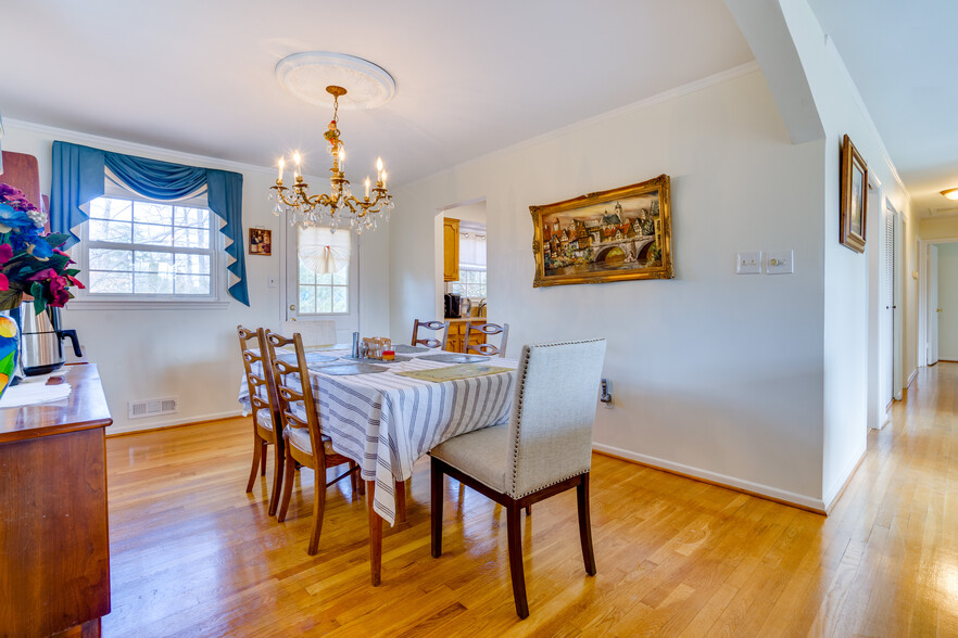 Dining Room - 9215 Cherrytree Dr