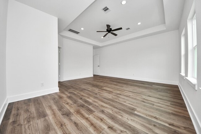 Building Photo - 765 Marjorie St