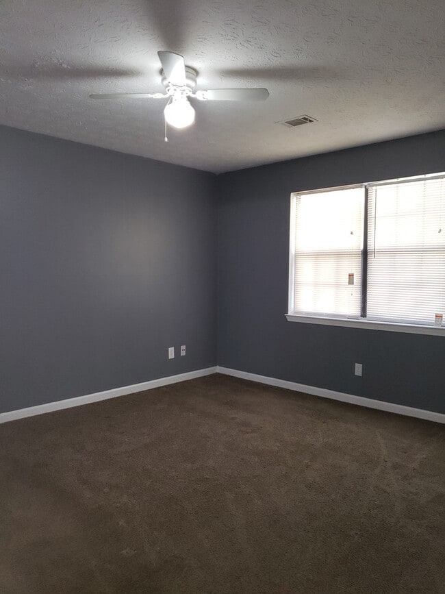 Building Photo - A place to call HOME 4 BR 2 BA