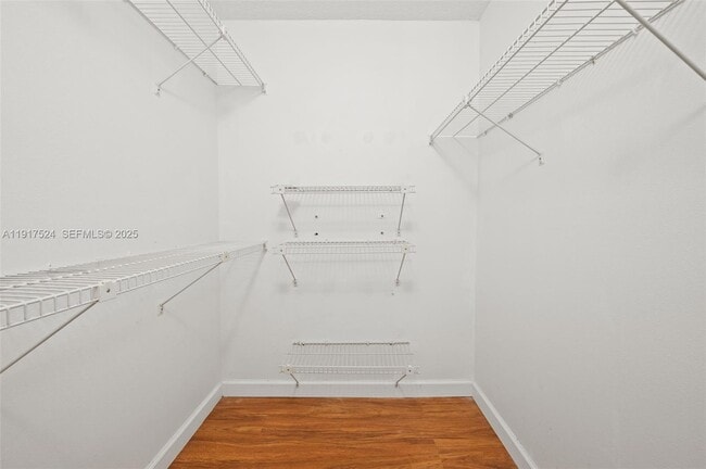 Building Photo - 1017 NW 124th Ave