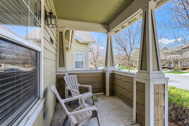 Building Photo - Beautiful townhome in Cottages of Berthoud...