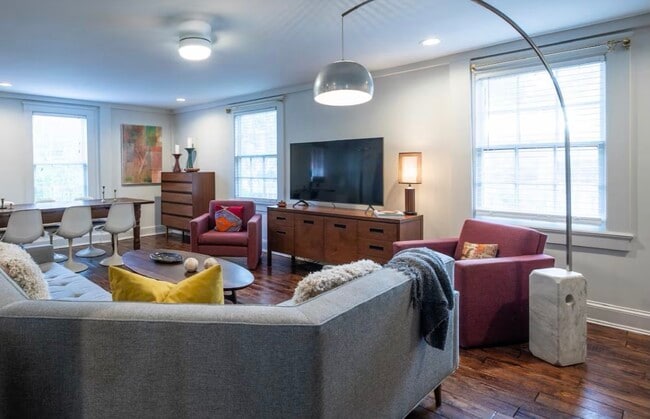 Building Photo - 2328 Avenue M