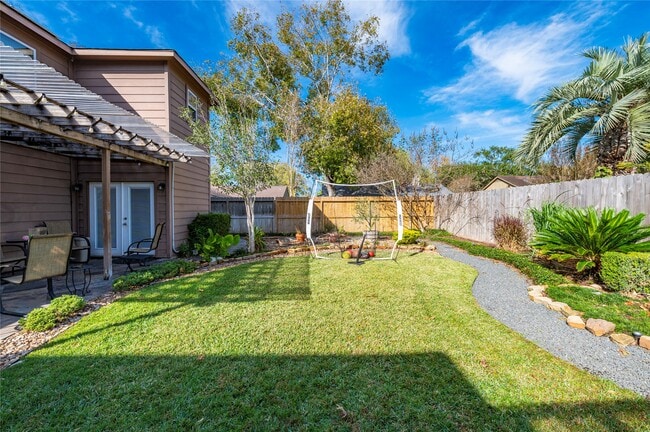 Building Photo - 603 Chedworth Dr