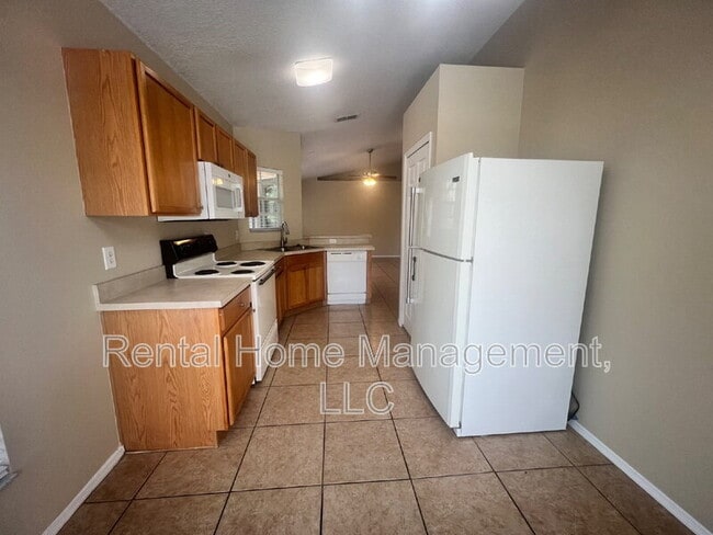 Building Photo - 2537 Hickory Oak Blvd