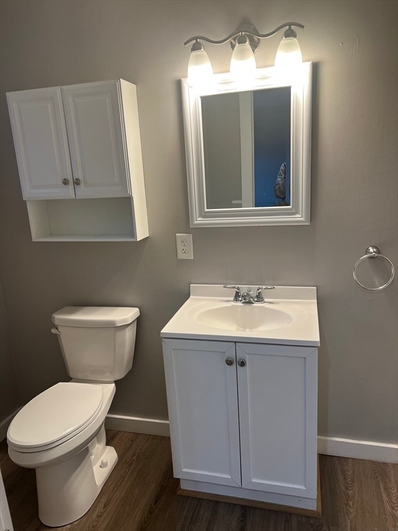 Building Photo - 2 Chesterfield Rd