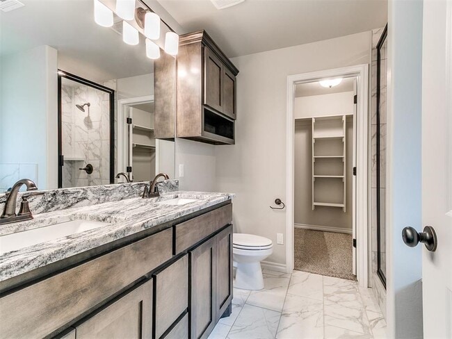 Building Photo - 12104 Rockbed Dr