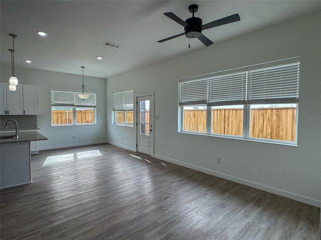 Building Photo - 440 Lucy Rd