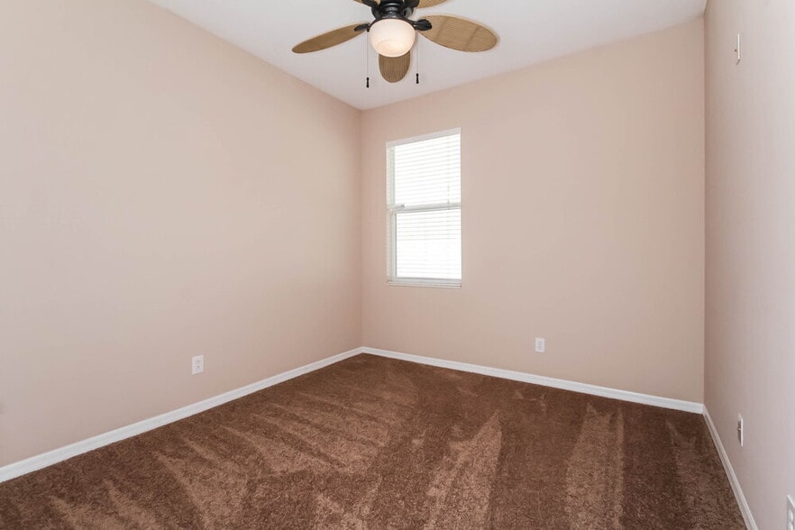 Building Photo - 1792 Old Summerwood Blvd