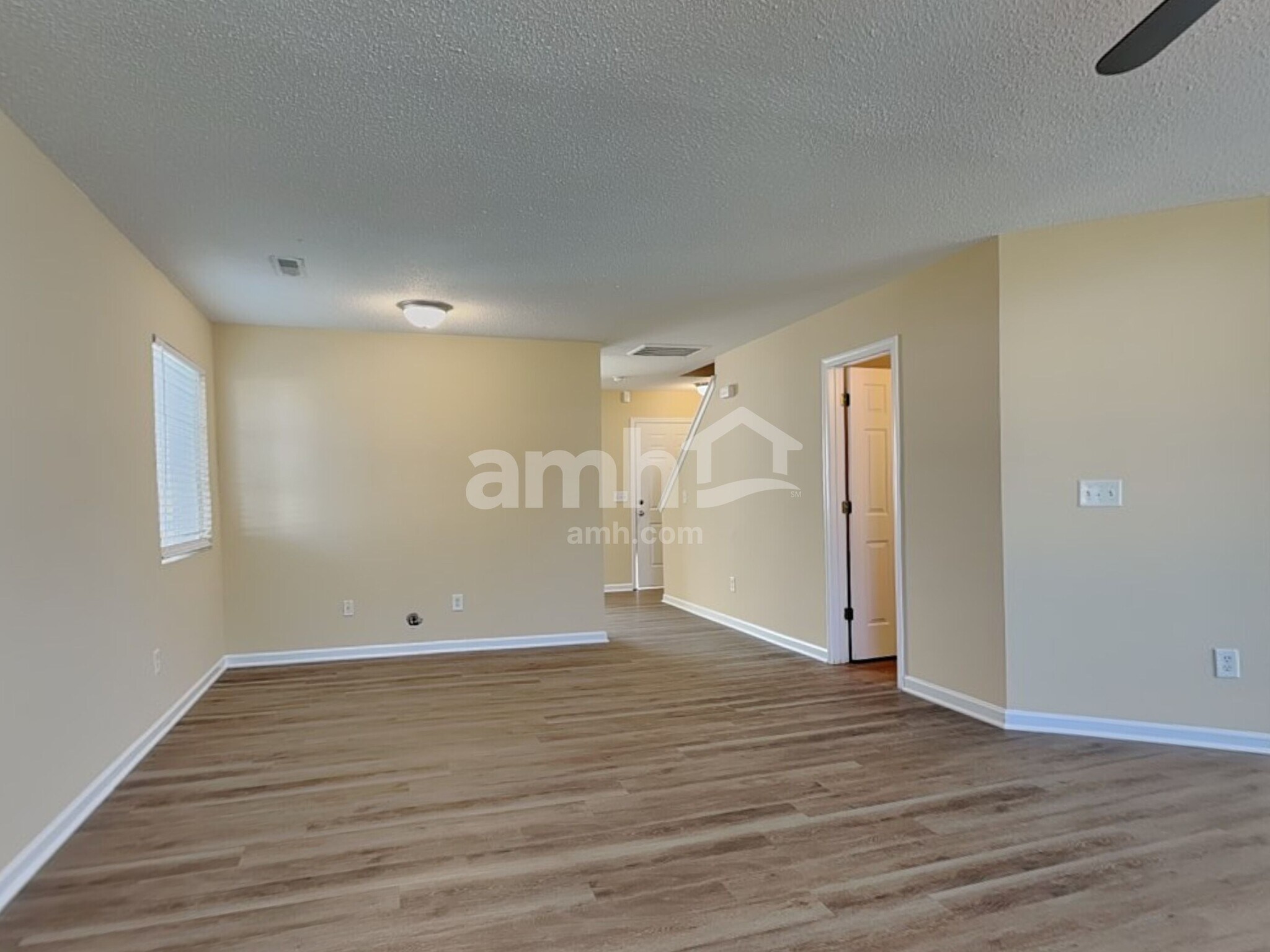 Building Photo - 1836 Chatfield Dr