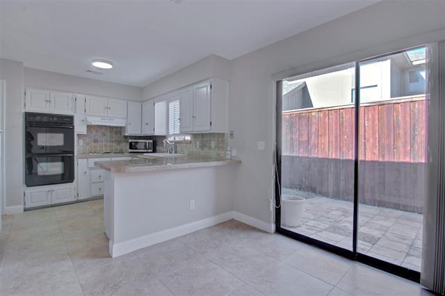 Building Photo - 14822 Sopras Cir