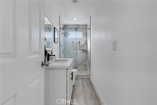 Building Photo - 125 Campanita Ct