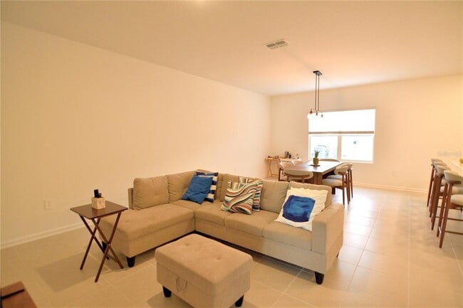 Building Photo - 2852 Haze Rd