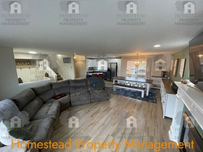 Building Photo - OUTSTANDING SOUTH SALEM LOCATION! HOME WITH A VIEW!