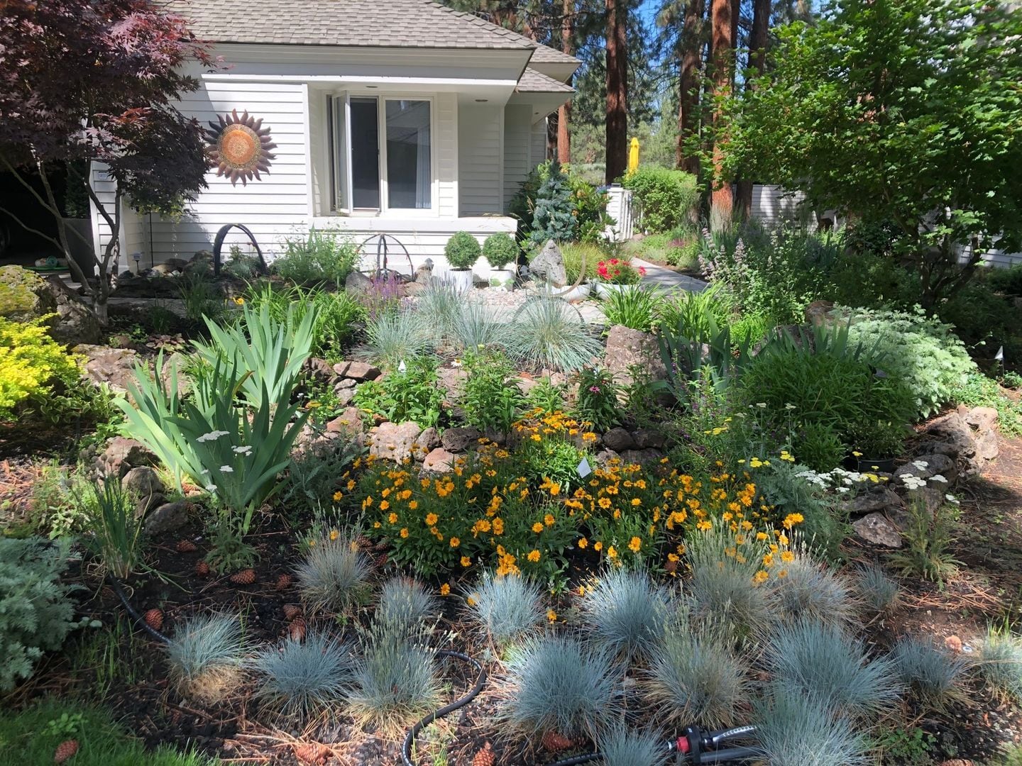 Building Photo - 60733 Willow Creek Loop