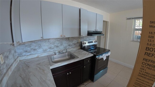 Building Photo - 15812 NW 39th Ct