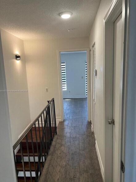 Building Photo - 50 Antilla Ave