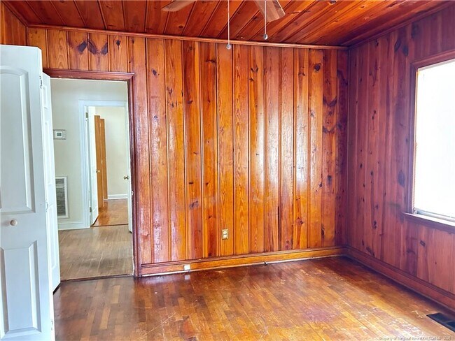 Building Photo - 5200 Cypress Rd