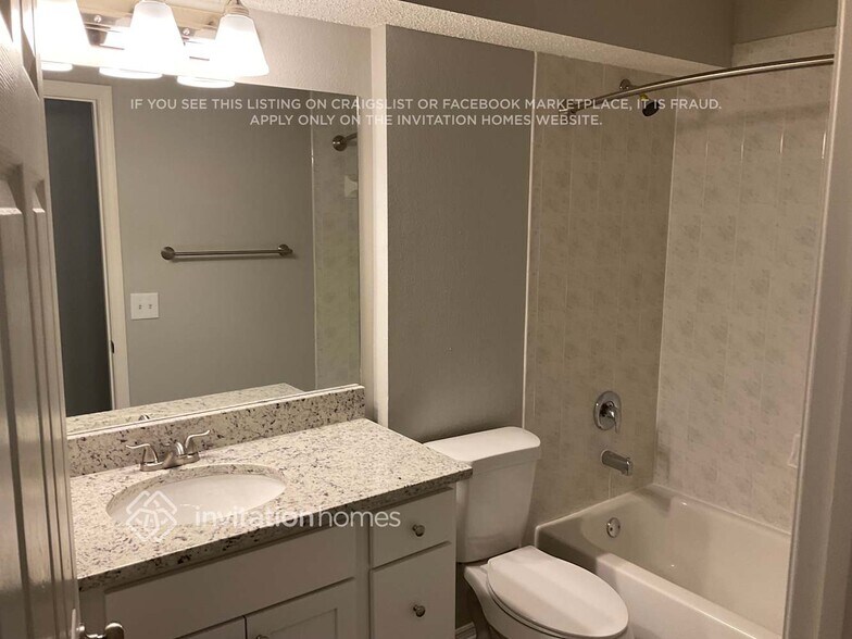 Building Photo - 22521 Laureldale Dr