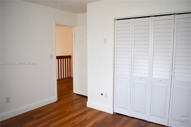 Building Photo - 11759 SW 117th Pl