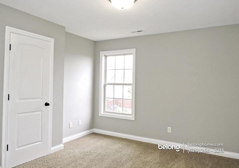 Building Photo - 1429 Bruceton Dr