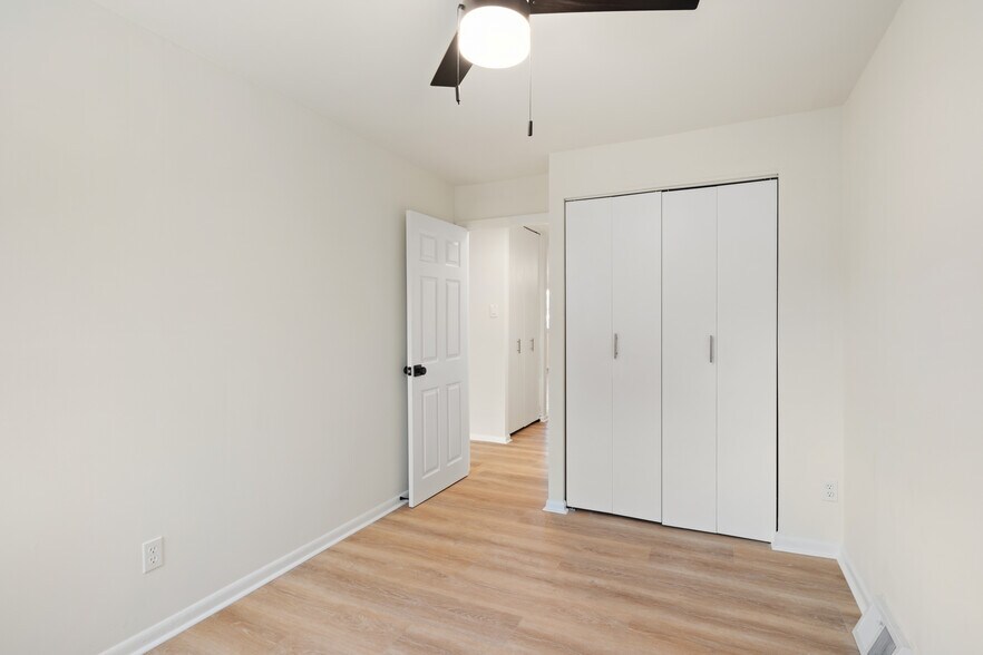Building Photo - 5479 Quentin St